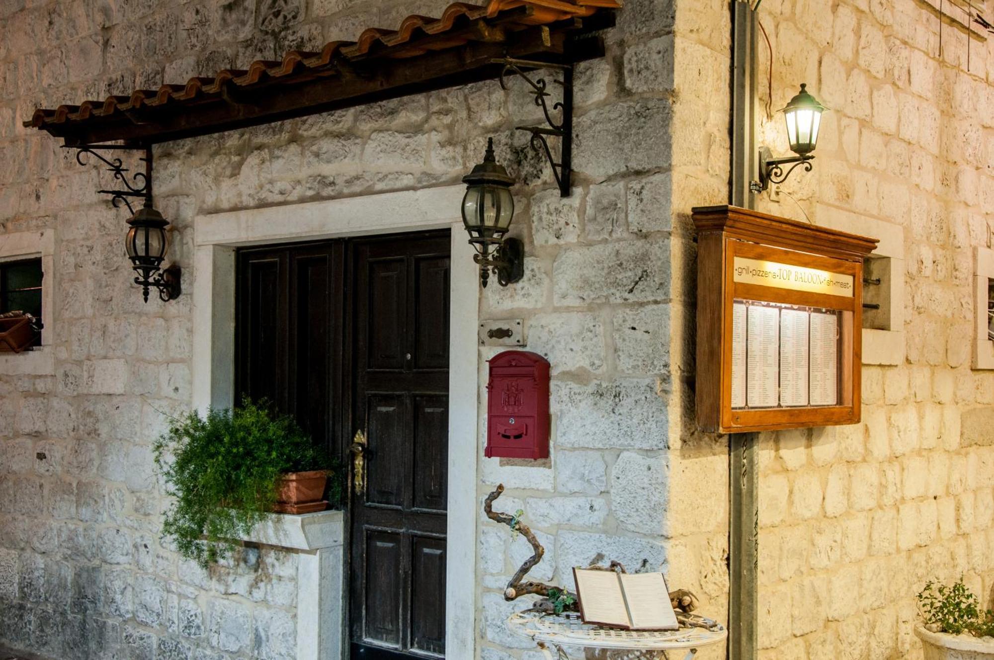 Short Street Apartments Kaštela Eksteriør bilde